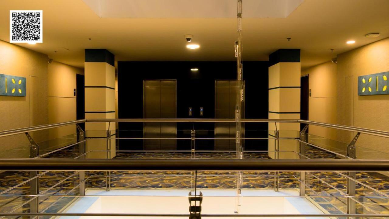 Hotel Royal Elim International Cali Exterior photo The interior of the hotel